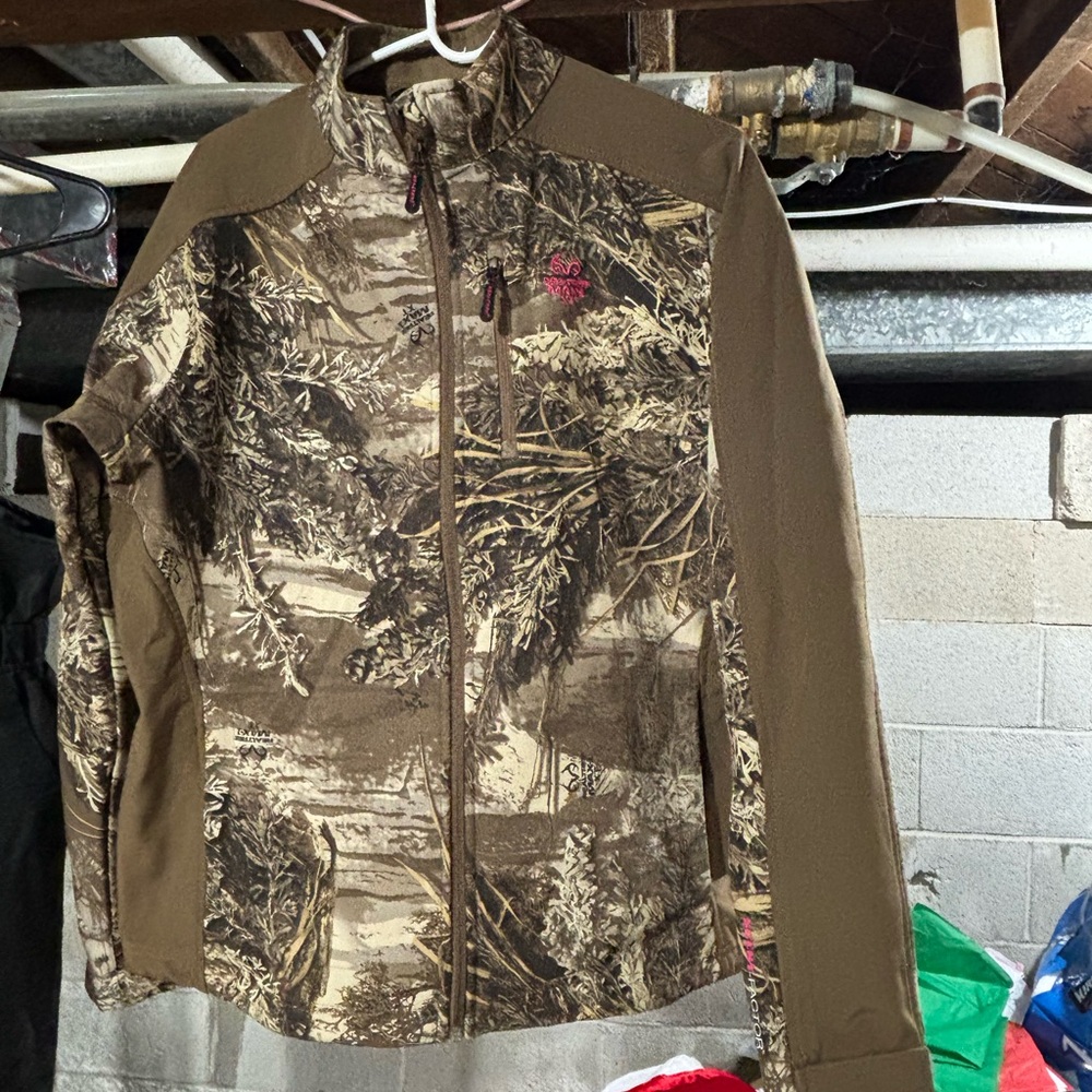 Woman’s M  Camouflage Jacket